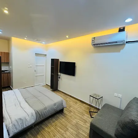 Studio With Self Check In- Perfect Location